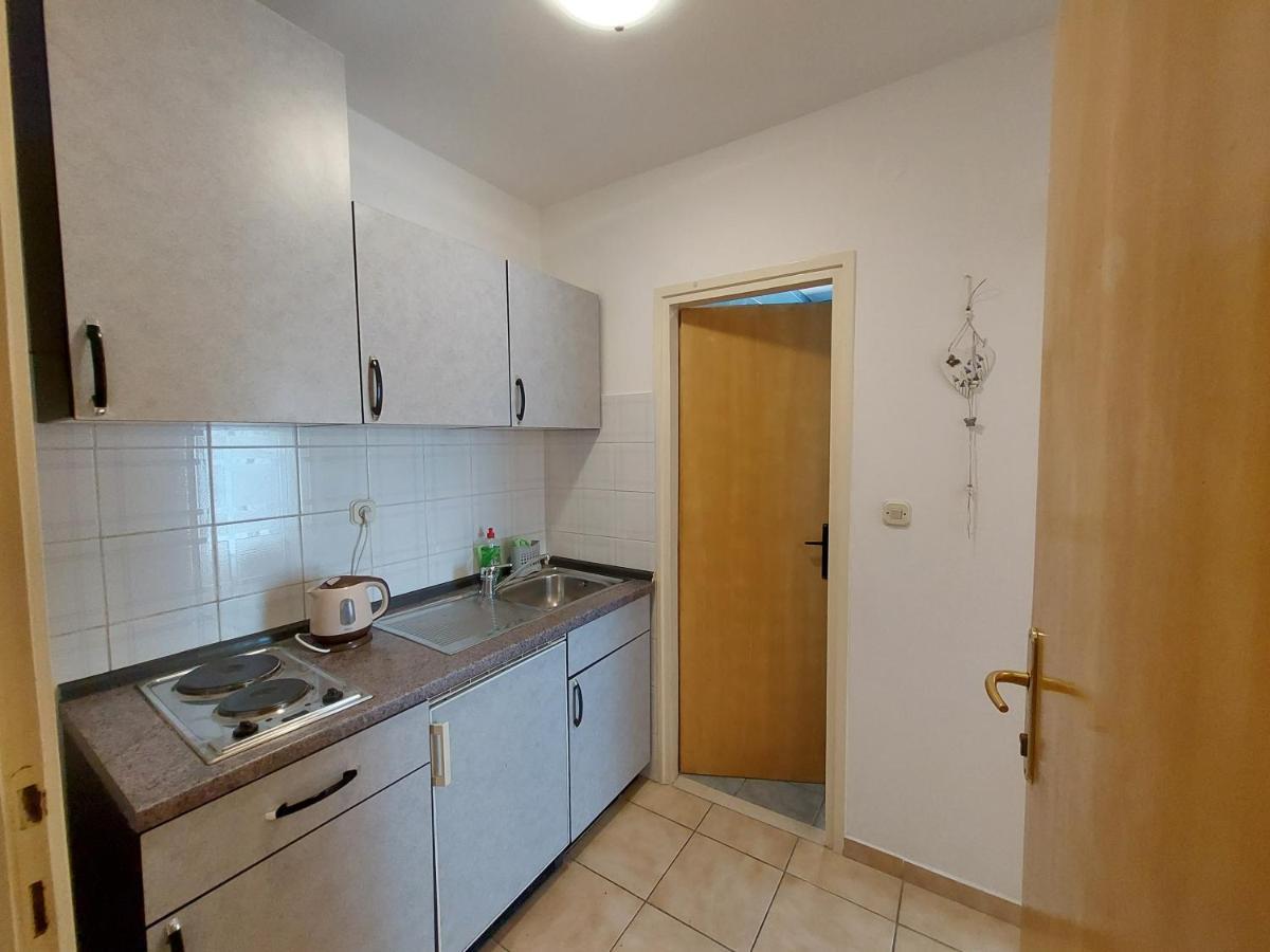 Apartmani Rahela Vodice Ngoại thất bức ảnh