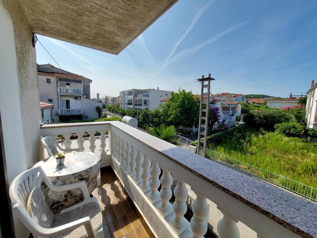 Apartmani Rahela Vodice Ngoại thất bức ảnh