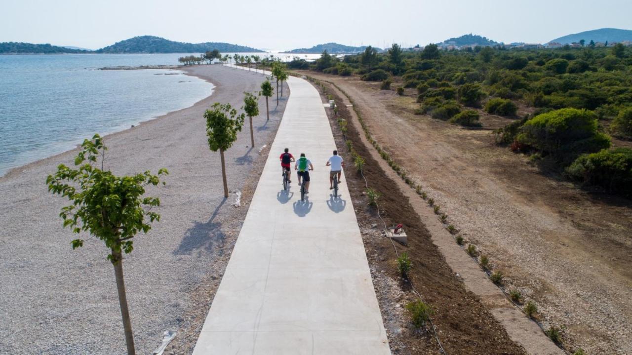 Apartmani Rahela Vodice Ngoại thất bức ảnh