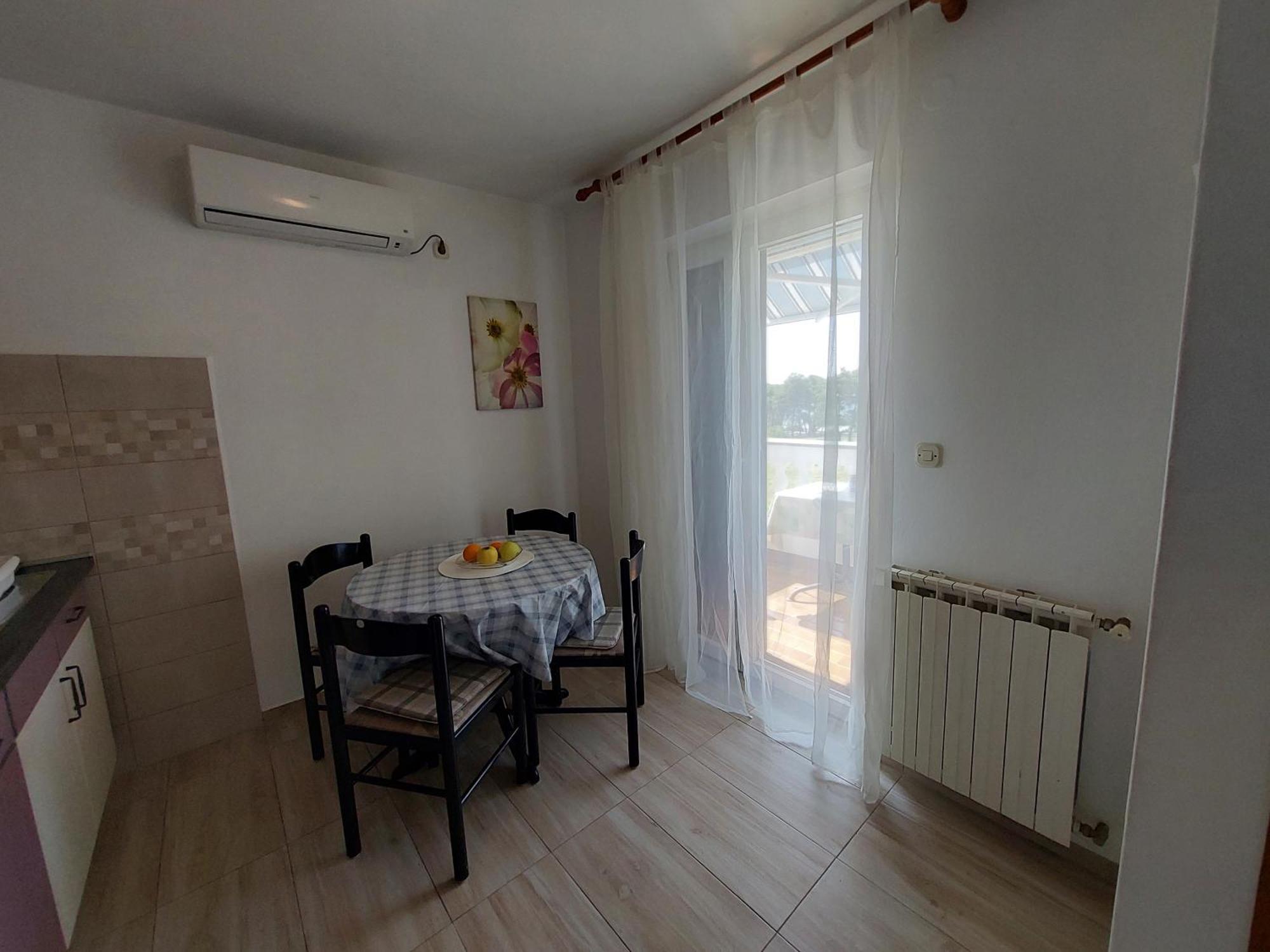 Apartmani Rahela Vodice Ngoại thất bức ảnh