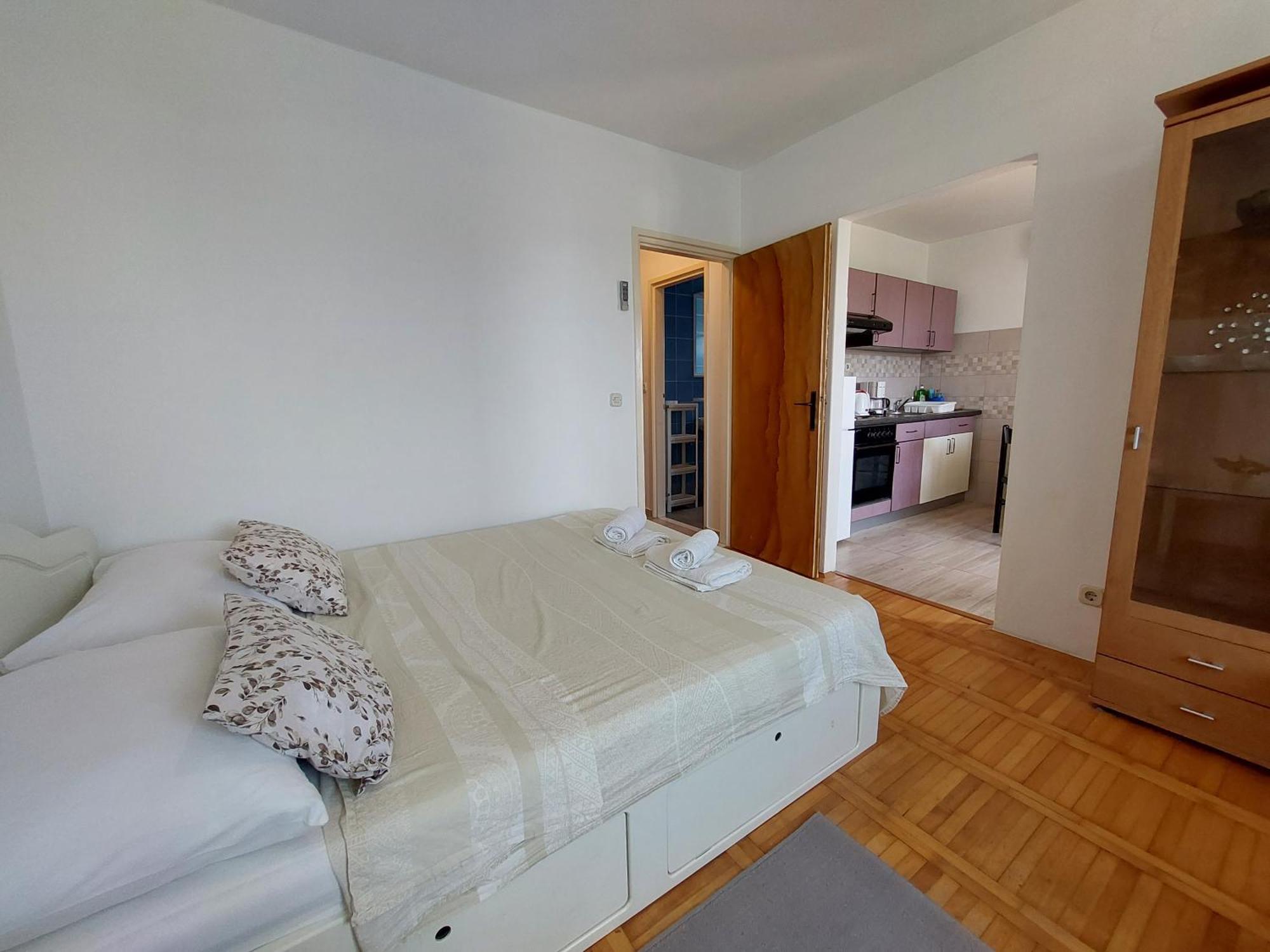 Apartmani Rahela Vodice Ngoại thất bức ảnh