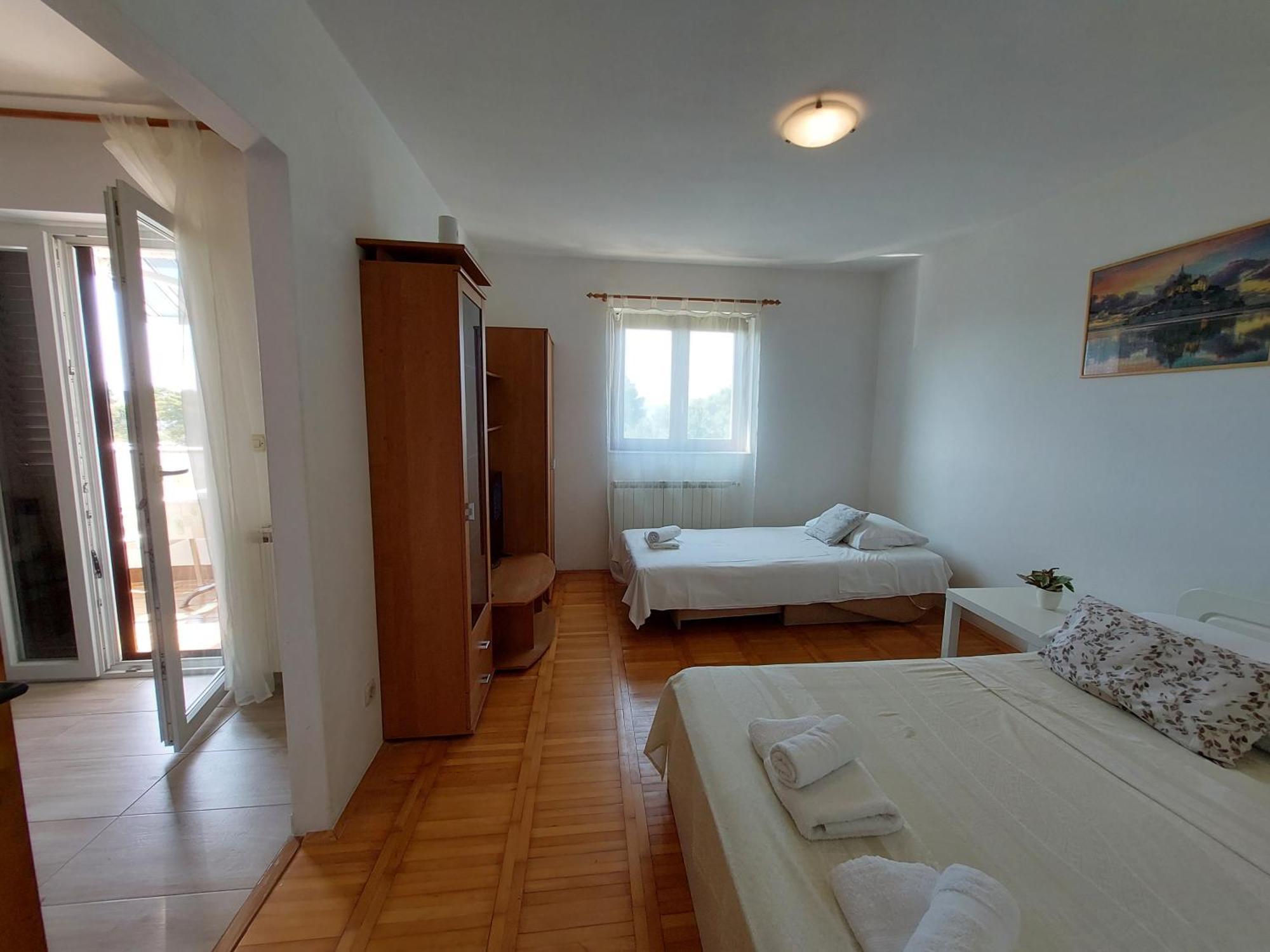 Apartmani Rahela Vodice Ngoại thất bức ảnh