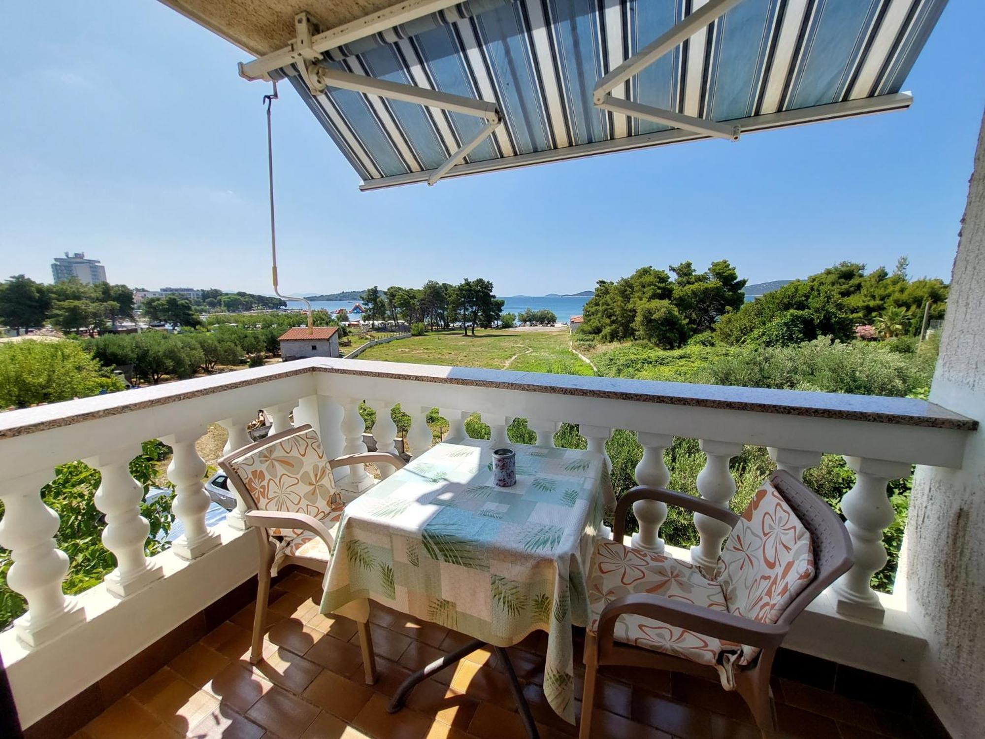 Apartmani Rahela Vodice Ngoại thất bức ảnh